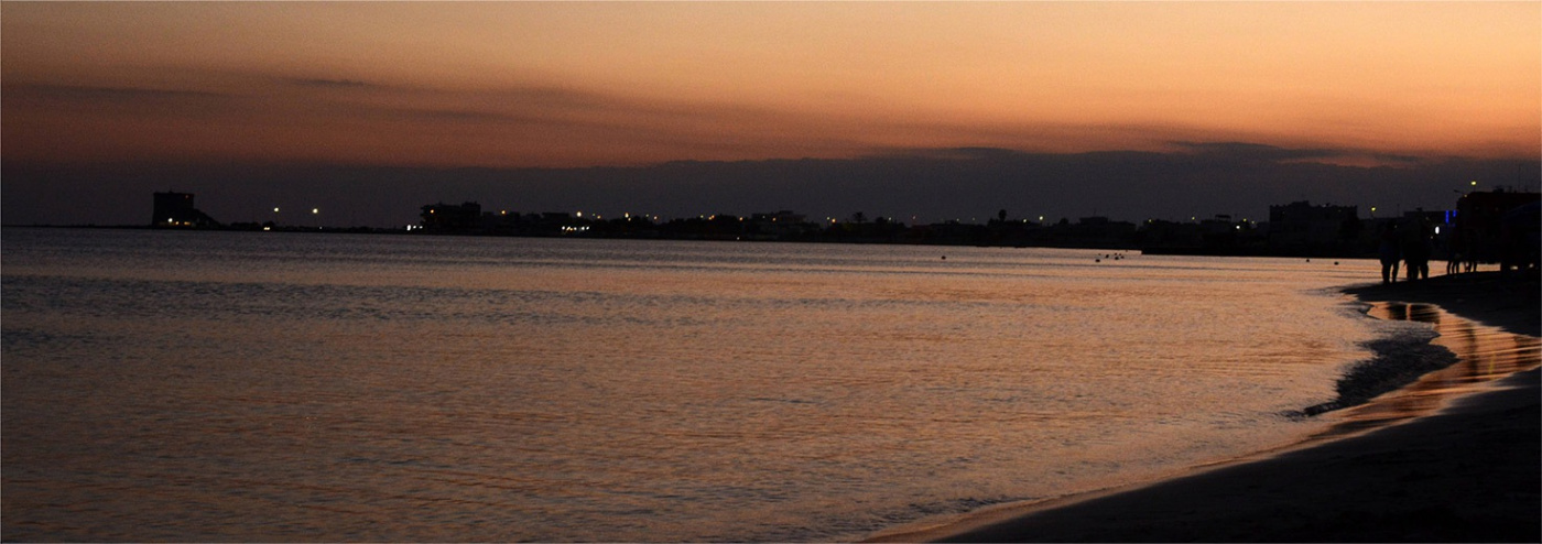 Torre Lapillo durante il tramonto